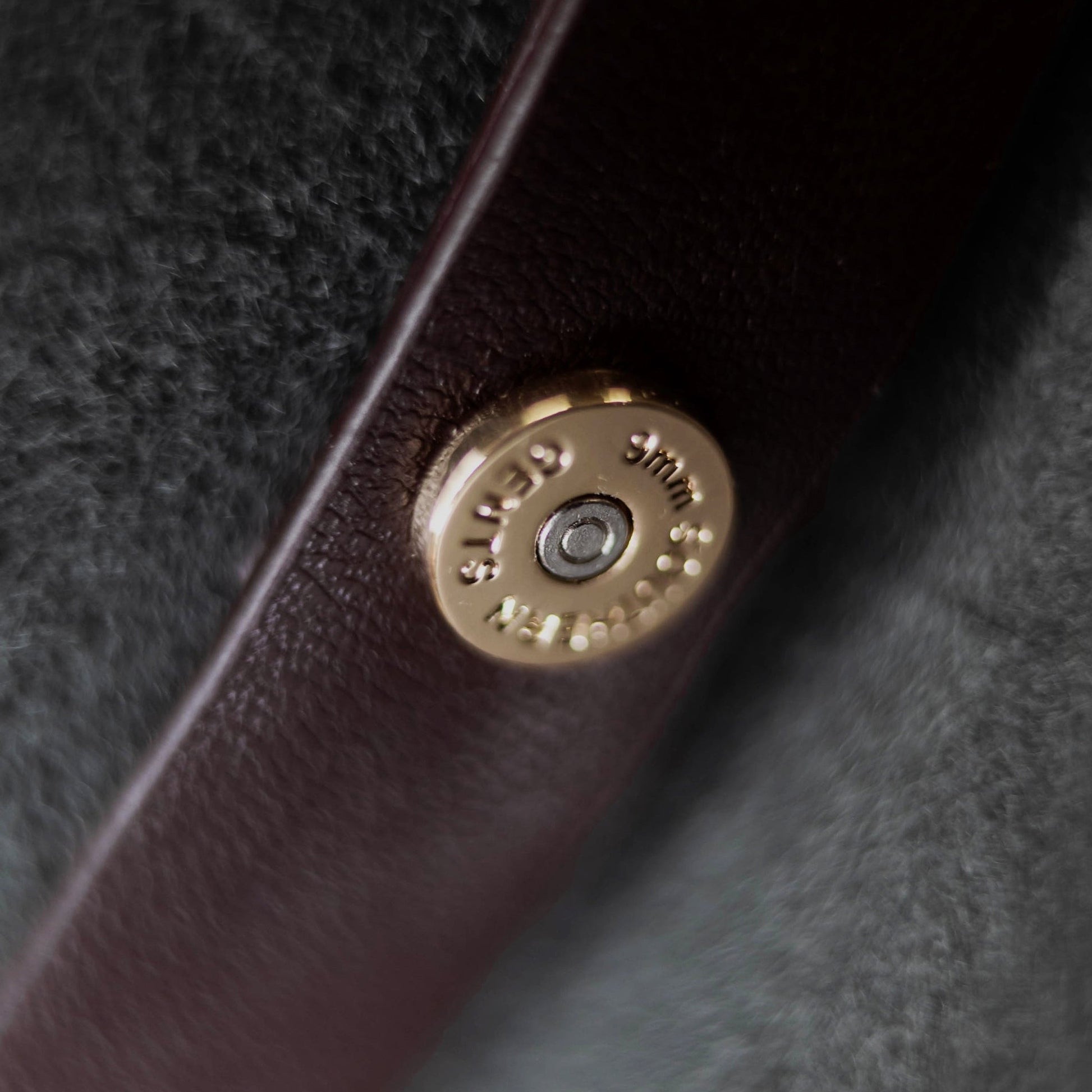 Dapper Men's Felt Fedora - Image 40