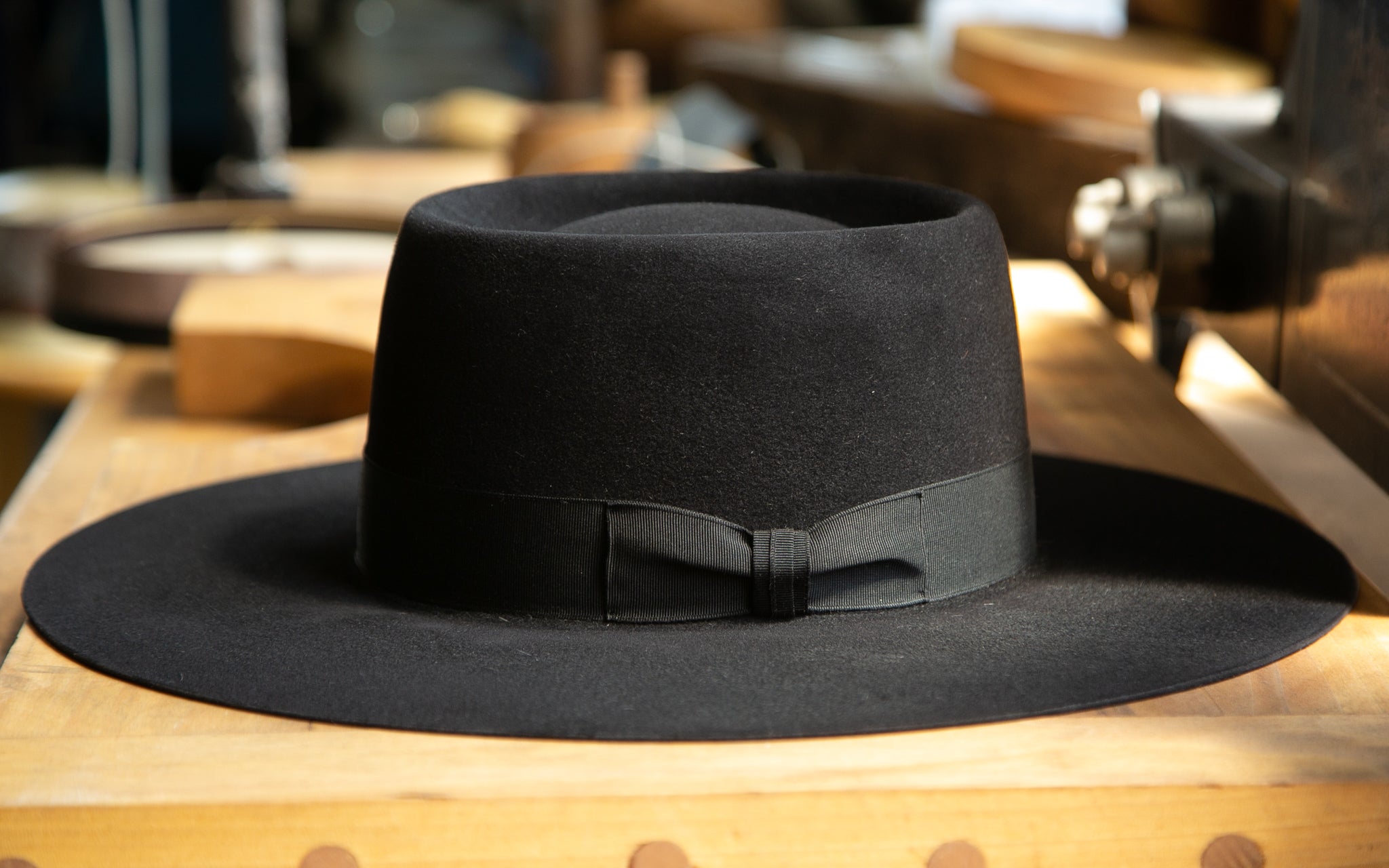 Hateful Eight-2015 Hat Replica - Image 4
