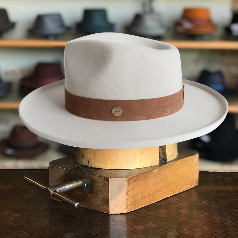 Old-World City Lights Felt Fedora - Image 5